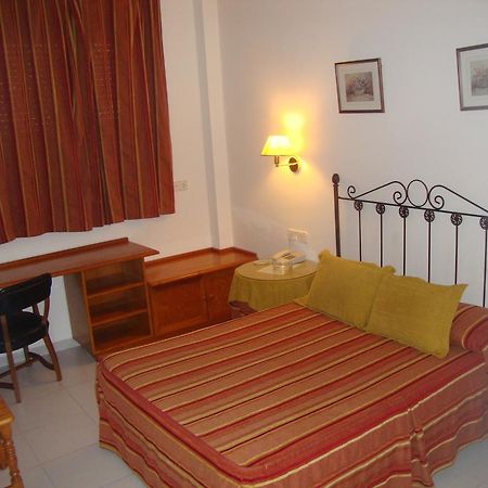 Hotel Villa Ducal Osuna Ngoại thất bức ảnh