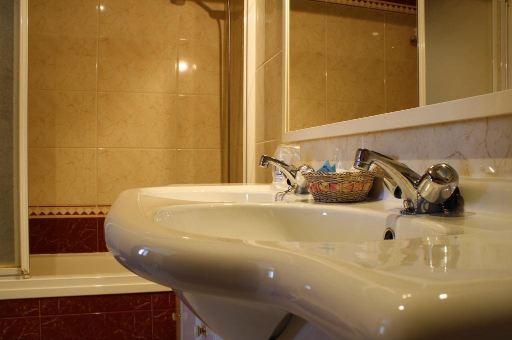 Hotel Villa Ducal Osuna Phòng bức ảnh