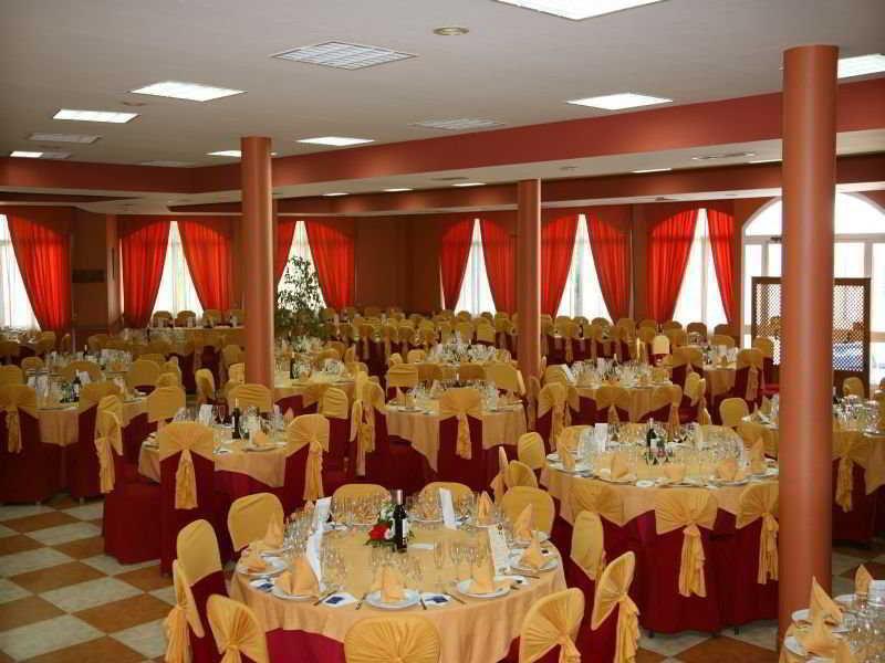 Hotel Villa Ducal Osuna Ngoại thất bức ảnh