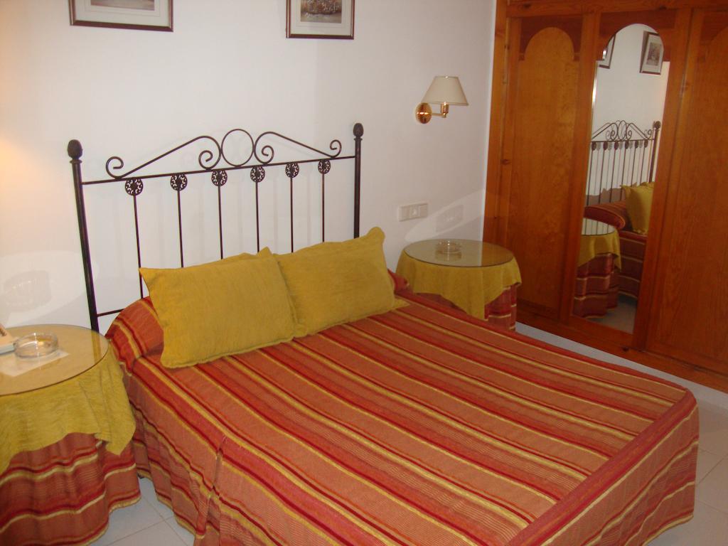 Hotel Villa Ducal Osuna Ngoại thất bức ảnh