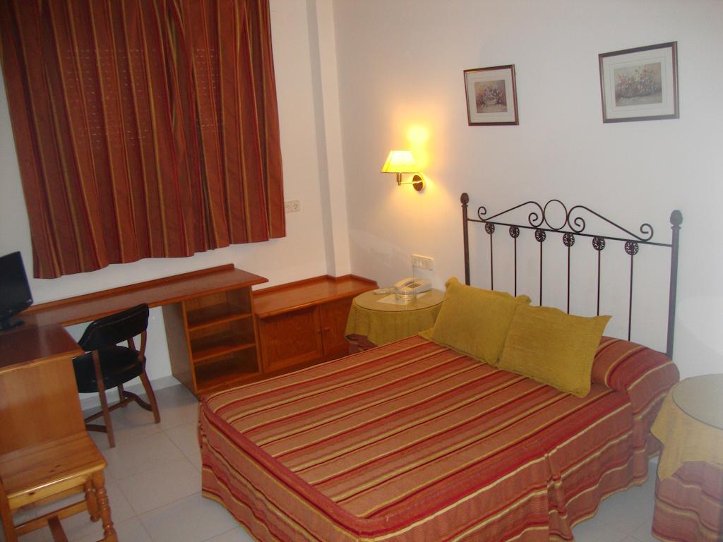 Hotel Villa Ducal Osuna Ngoại thất bức ảnh